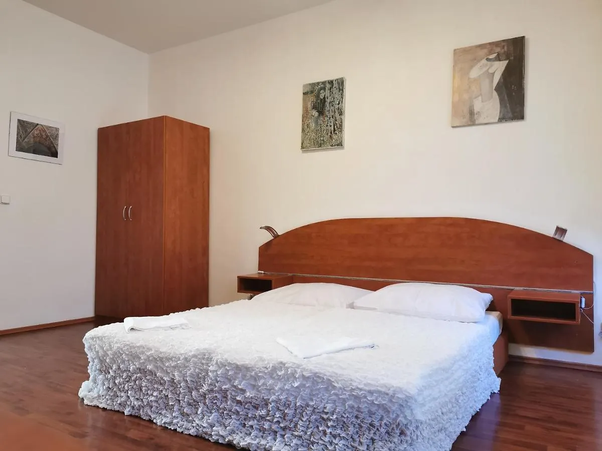 Apartment Amandment Prague 3*,  Czech Republic