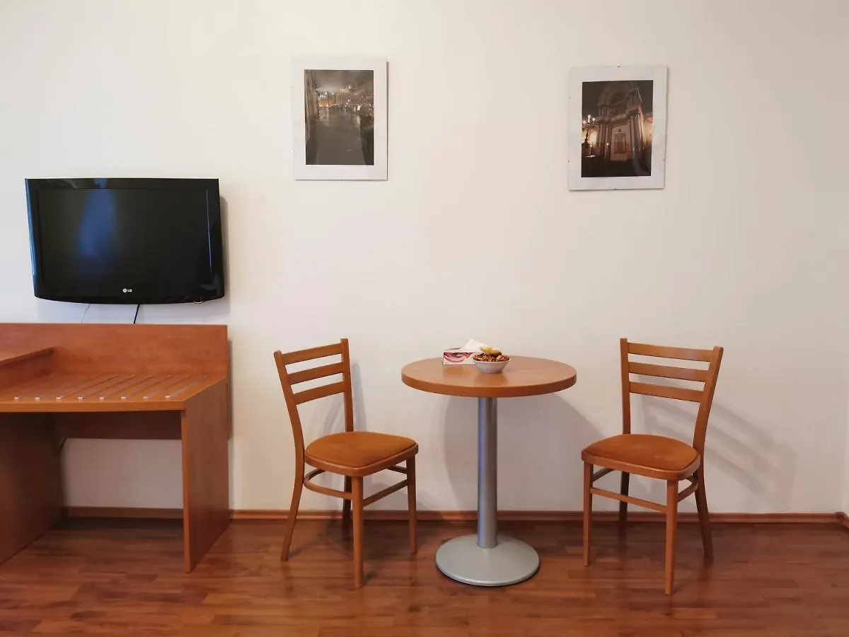 Apartment Amandment Praga